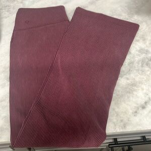 Lululemon on ribbed soft stream flared pants